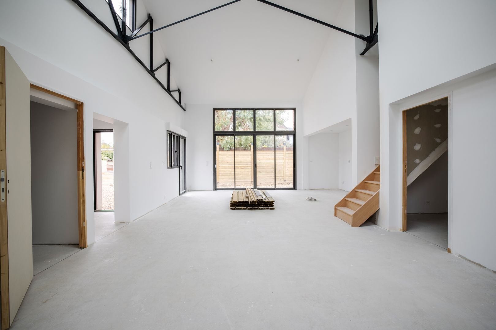 Rénovation complète d'un loft moderne à Bordeaux par Alliance Rénovation
